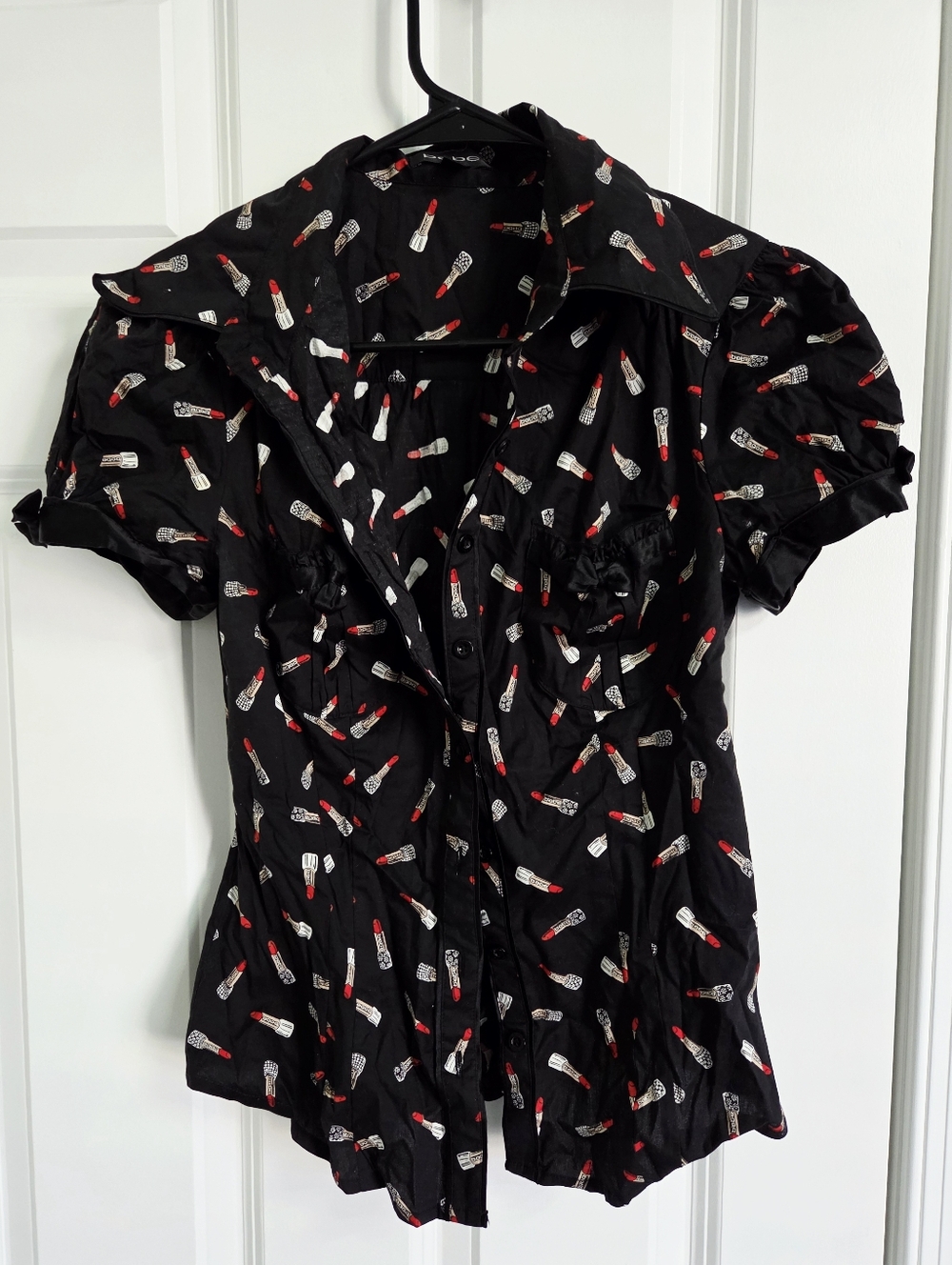 Bebe Lipstick Print